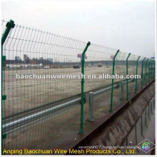 Green dip coating welded road & highway fence